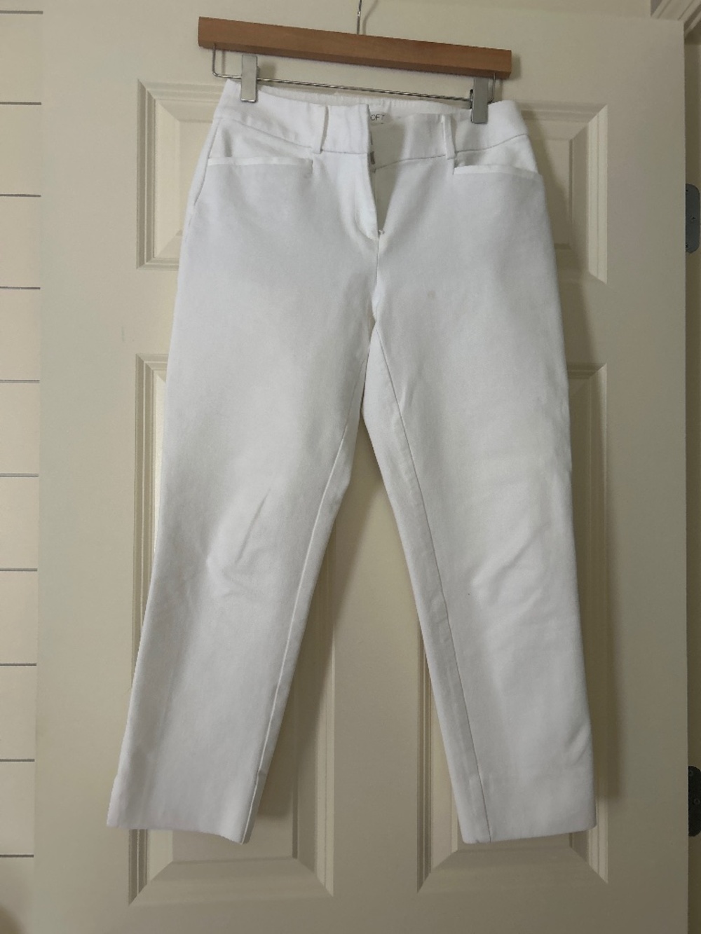 Women’s white Loft pants